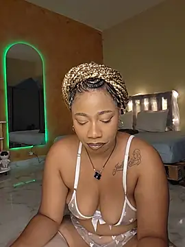 Naomi jhonson online show from May 29, 2:48 pm
