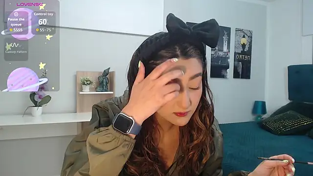 madame lottie online show from September 24, 12:30 pm