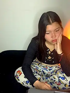 Snapshot of Karma_And_Sex chatting on September 23, 4:15 am Karma And Sex online show from September 23, 4:15 am