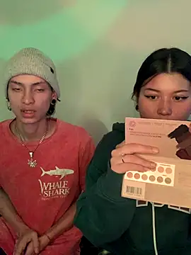 Snapshot of Karma_And_Sex chatting on November 9, 12:14 pm Karma And Sex online show from November 9, 12:14 pm