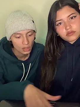 Snapshot of Karma_And_Sex chatting on November 20, 7:41 am Karma And Sex online show from November 20, 7:41 am