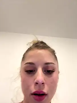 BabyAnais online show from January 5, 5:27 pm