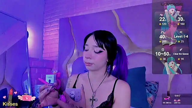 Niina Sissy online show from June 7, 5:22 am