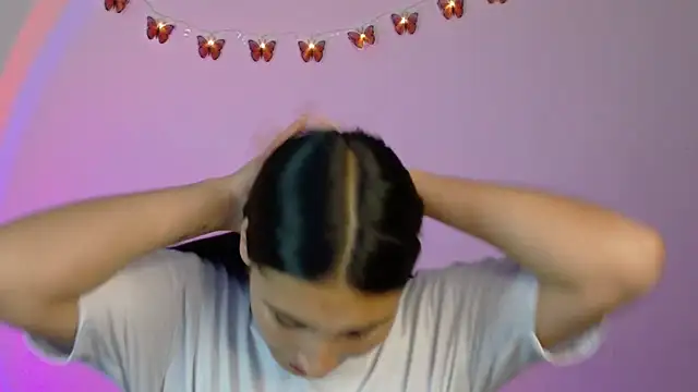 Linda andrew online show from March 18, 4:21 pm