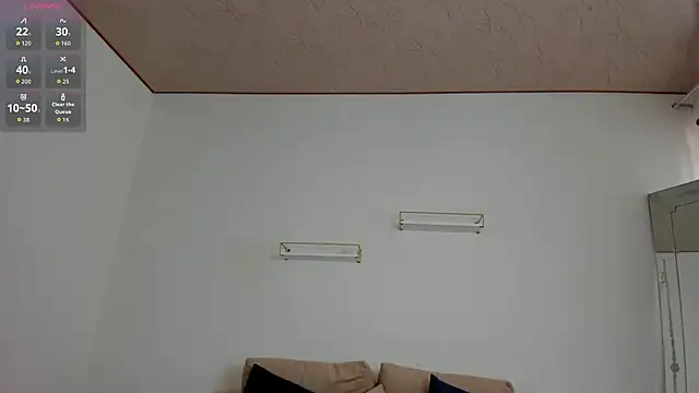 april smiith online show from February 26, 2:38 pm