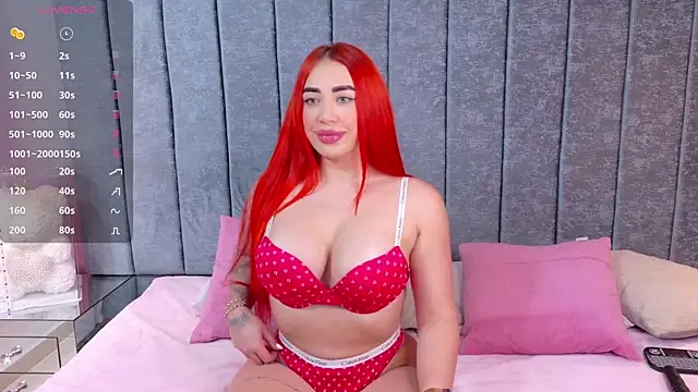 evelincooper  online show from November 15, 1:25 am