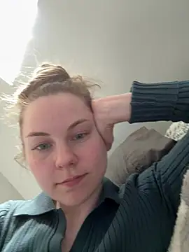 charliejustforu online show from June 8, 7:47 pm