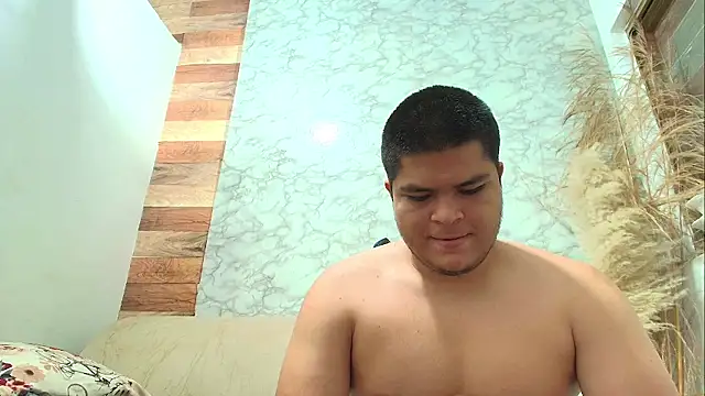 naomi campbel  online show from January 11, 8:36 pm