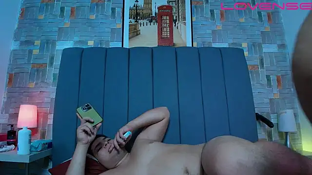 naomi campbel  online show from March 30, 2:45 am