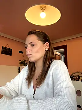 Snapshot of Wildmaca chatting on October 15, 7:30 am Wildmaca online show from October 15, 7:30 am
