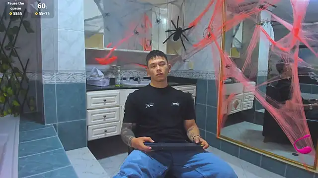 Thomas moon online show from October 10, 11:31 am