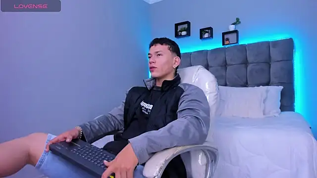 Thomas moon online show from January 16, 1:04 pm