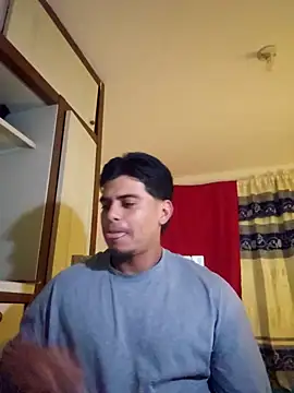 Snapshot of El_PrincipeU chatting on March 25, 3:56 am El PrincipeU online show from March 25, 3:56 am