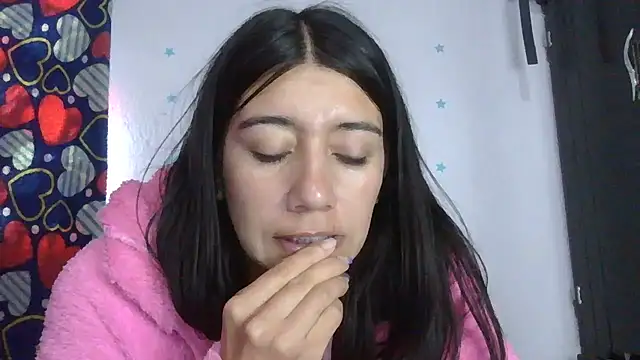 Madow Lu online show from November 11, 2:28 pm