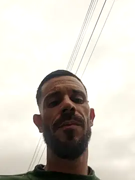 Snapshot of lolo7121 chatting on September 13, 4:29 pm lolo7121 online show from September 13, 4:29 pm