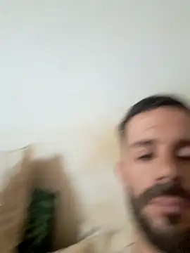 Snapshot of lolo7121 chatting on September 22, 7:10 am lolo7121 online show from September 22, 7:10 am