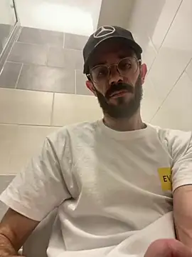 lolo7121 online show from April 17, 5:49 pm