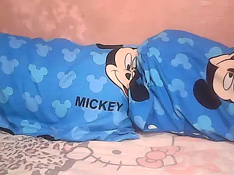 Snapshot of yummyasianxxx chatting on September 9, 10:31 pm yummyasianxxx online show from September 9, 10:31 pm