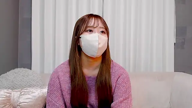  YUI CHAN  online show from February 16, 11:06 am