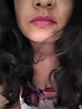 CUTE-PX online show from April 28, 3:39 pm