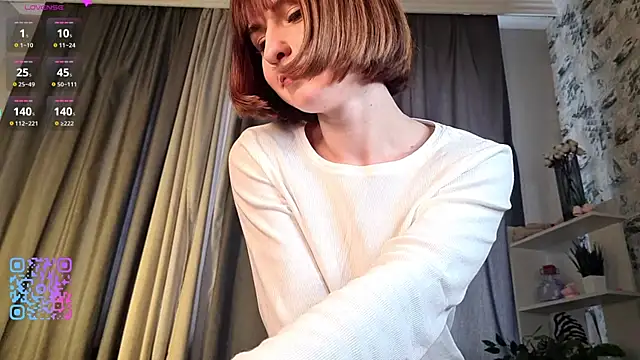 Snapshot of TheaCrockett chatting on October 19, 9:10 am TheaCrockett online show from October 19, 9:10 am