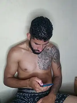 Snapshot of Alexsexygamer chatting on September 19, 1:23 pm Alexsexygamer online show from September 19, 1:23 pm