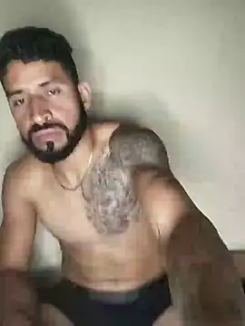 Snapshot of Alexsexygamer chatting on October 1, 1:22 am Alexsexygamer online show from October 1, 1:22 am