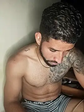 Snapshot of Alexsexygamer chatting on October 7, 1:14 am Alexsexygamer online show from October 7, 1:14 am