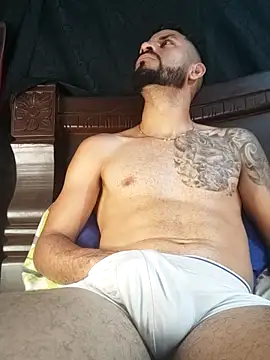 Snapshot of Alexsexygamer chatting on October 21, 12:39 pm Alexsexygamer online show from October 21, 12:39 pm