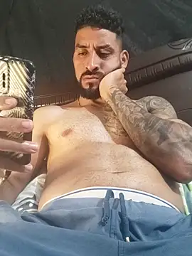 Snapshot of Alexsexygamer chatting on October 22, 6:18 pm Alexsexygamer online show from October 22, 6:18 pm