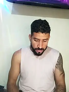 Snapshot of Alexsexygamer chatting on November 2, 5:26 pm Alexsexygamer online show from November 2, 5:26 pm