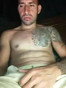 Snapshot of Alexsexygamer chatting on November 8, 11:58 pm Alexsexygamer online show from November 8, 11:58 pm