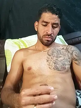 Snapshot of Alexsexygamer chatting on November 15, 8:05 pm Alexsexygamer online show from November 15, 8:05 pm