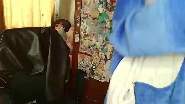 Terraelowen online show from April 17, 2:20 pm