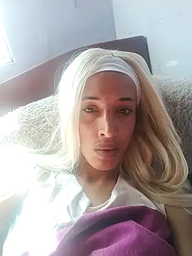 catrina love online show from September 13, 9:58 pm