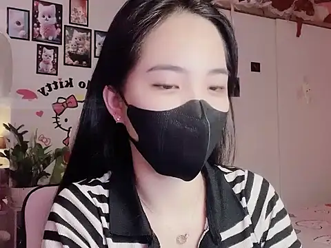 keelinnn19 online show from October 20, 11:16 pm