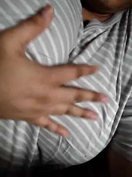 Snapshot of Suhana_Darling chatting on July 8, 6:40 am Suhana Darling online show from July 8, 6:40 am