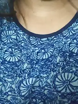 Snapshot of Suhana_Darling chatting on July 20, 9:17 pm Suhana Darling online show from July 20, 9:17 pm