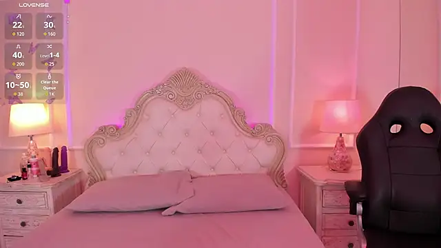 AmyBlackwood online show from October 7, 7:44 pm