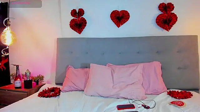 Snapshot of Luna_Claire chatting on September 20, 1:12 pm Luna Claire online show from September 20, 1:12 pm