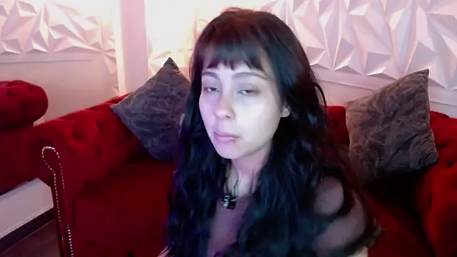 sophiaa 7 online show from January 13, 12:43 pm