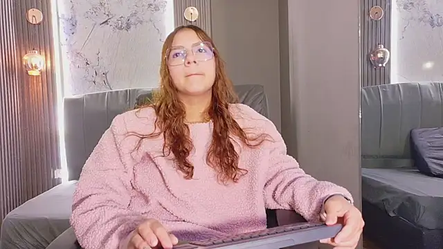 angeles azul online show from April 14, 1:17 pm