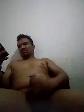 Snapshot of Opretin@xh chatting on December 14, 10:20 am Opretinxh online show from December 14, 10:20 am