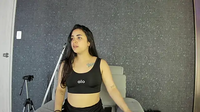 Snapshot of NickandAbby_ chatting on September 27, 11:59 am NickandAbby  online show from September 27, 11:59 am