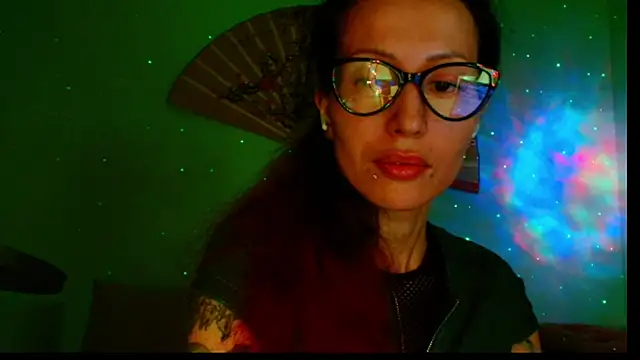 KiotoShine online show from November 3, 6:09 pm