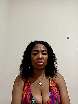 SEXYMOANSXX online show from March 21, 7:13 am