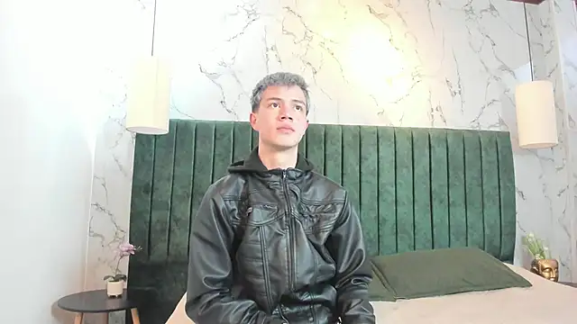 nicktorn online show from March 18, 12:19 pm