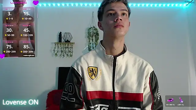 nicktorn online show from April 14, 1:39 pm