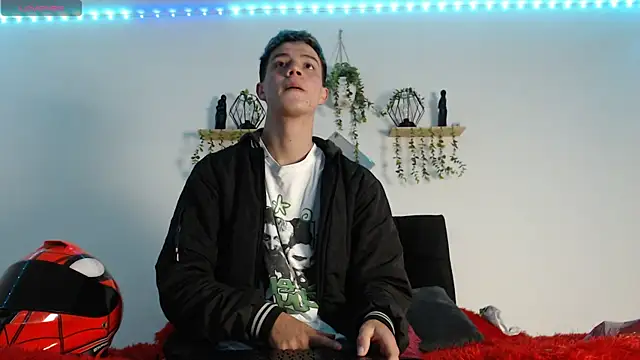 nicktorn online show from July 24, 3:43 pm