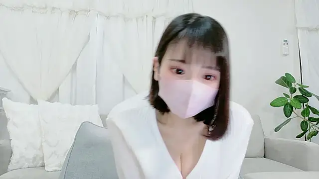 anone10101 online show from April 22, 2:07 pm